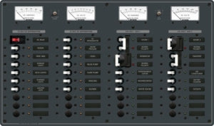 Blue Sea Systems Sigorta paneli. 20 AC, 20 DC pozisyonlu. 12V DC/230V AC. 292x495mm. 30 adet AC, 30 adet DC etiket.