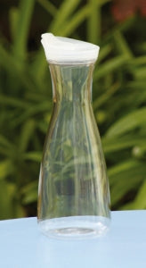Topoplastic Sürahi, 1Litre. Şeffaf akrilik. Sızdırmaz kapaklı. Yükseklik 26 cm.
